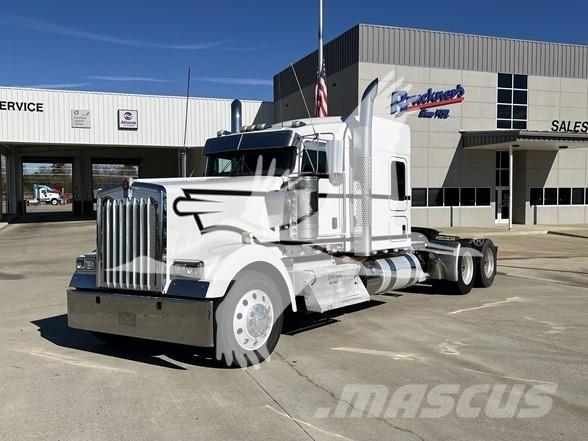 Kenworth W900 Çekiciler
