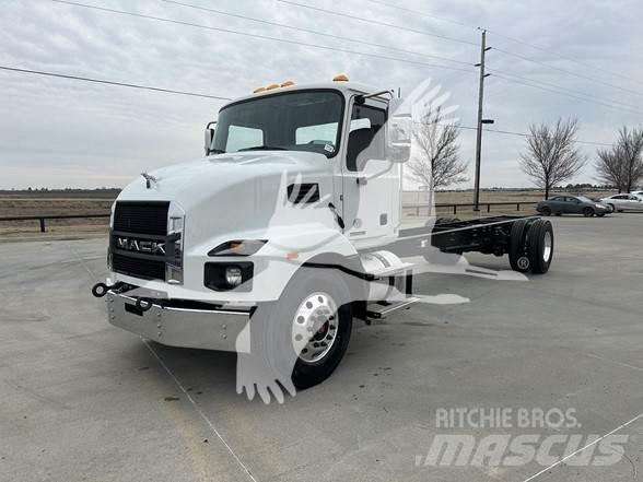 Mack MD6 Diger