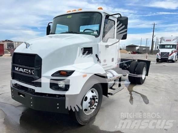 Mack MD6 Çekiciler