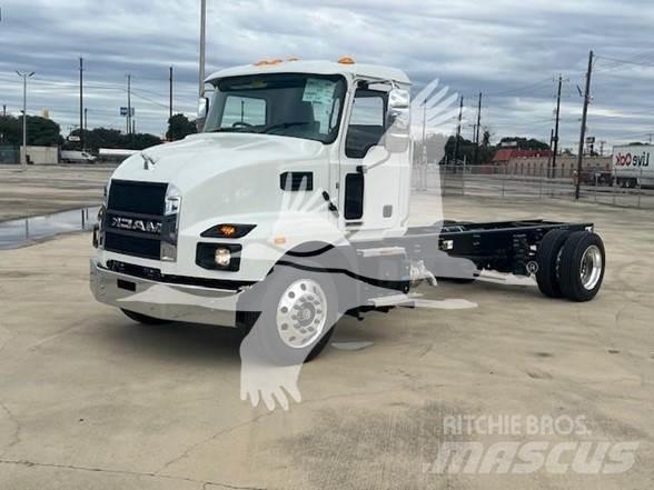 Mack MD6 Diger