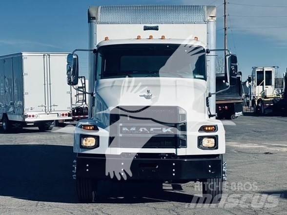 Mack MD6 Diger