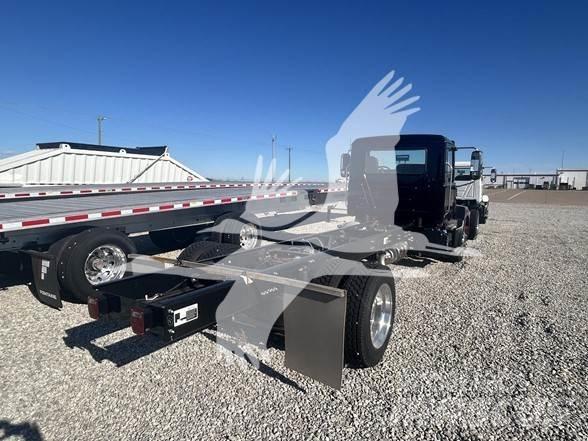 Mack MD6 Çekiciler