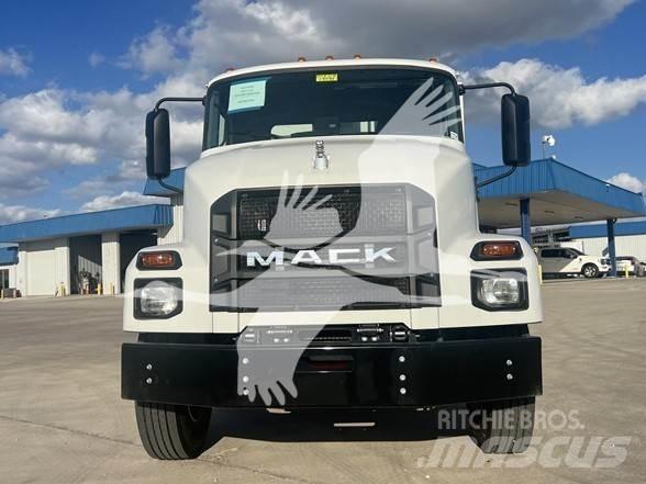 Mack MD6 Atik kamyonlari