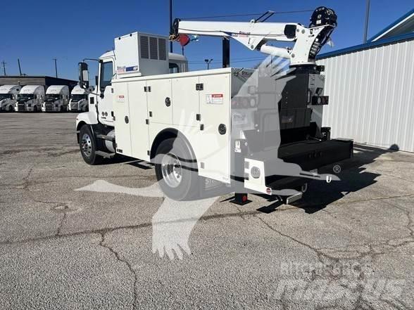 Mack MD6 Diger