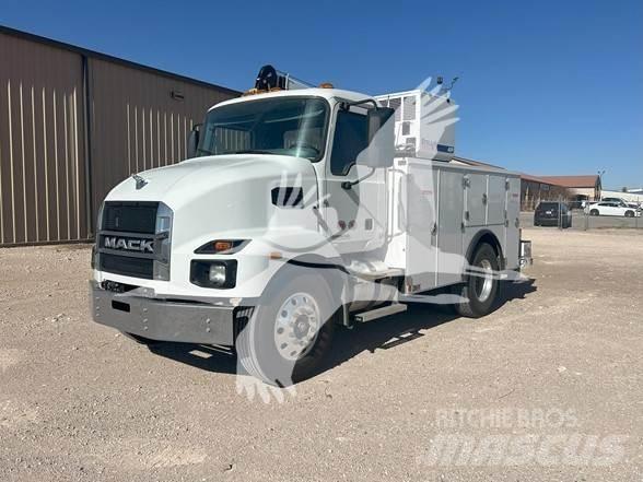 Mack MD6 Diger