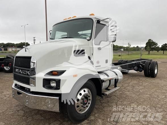 Mack MD6 Flatbed kamyonlar