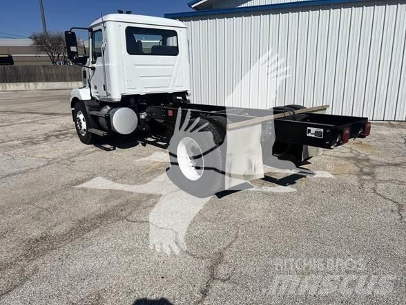 Mack MD6 Çekiciler