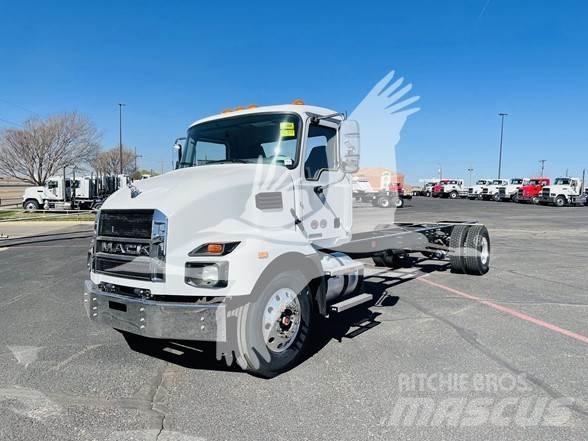 Mack MD6 Çekiciler