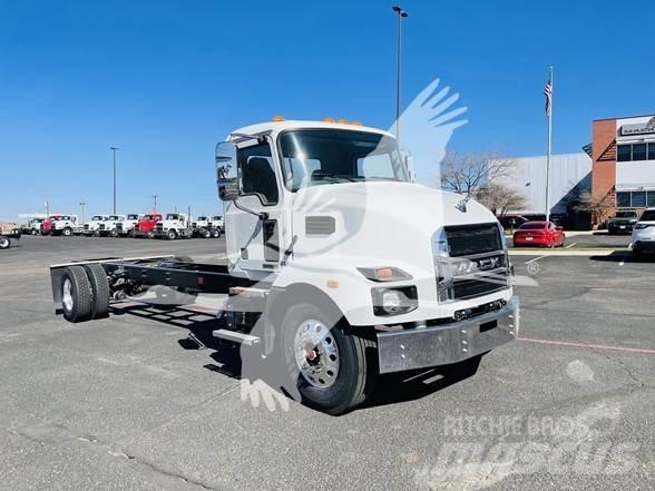 Mack MD6 Çekiciler