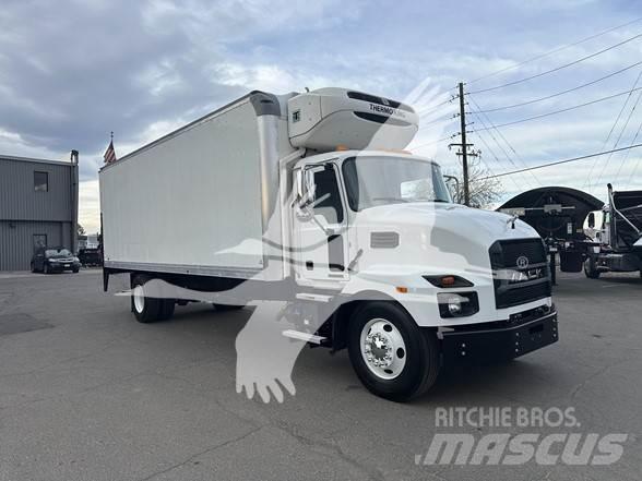 Mack MD6 Diger