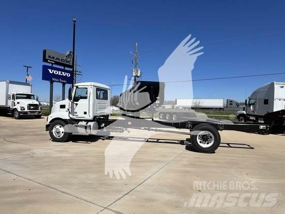 Mack MD6 Çekiciler