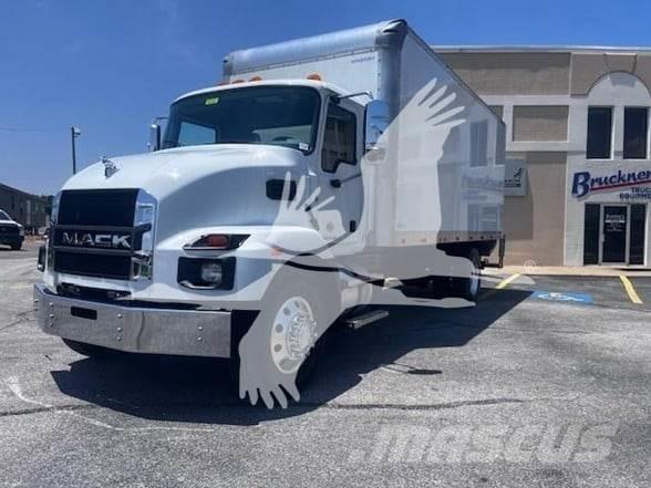 Mack MD6 Diger