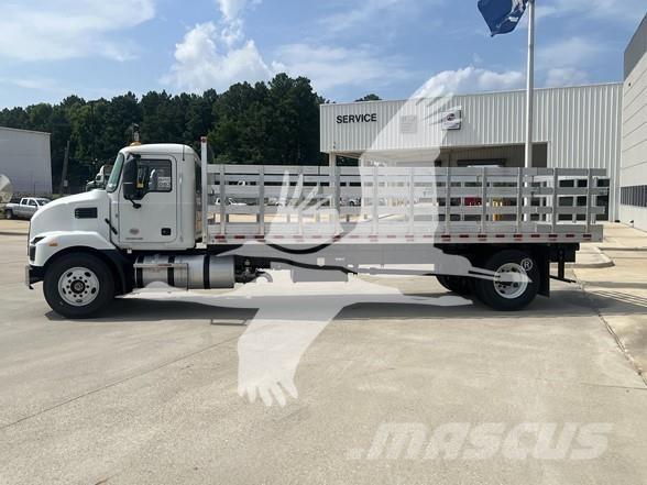 Mack MD6 Diger