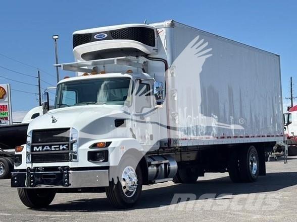 Mack MD6 Diger