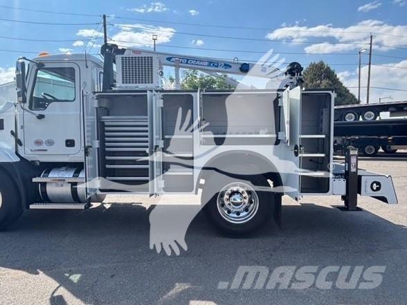 Mack MD6 Diger