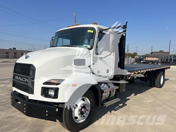 Mack MD6 Flatbed kamyonlar