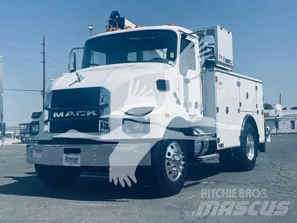 Mack MD7 Diger