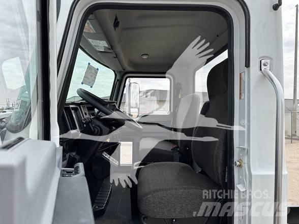 Mack MD7 Çekiciler