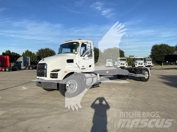 Mack MD7 Çekiciler