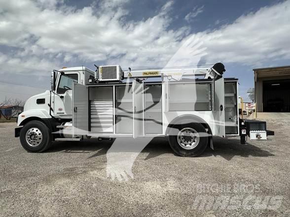 Mack MD7 Diger