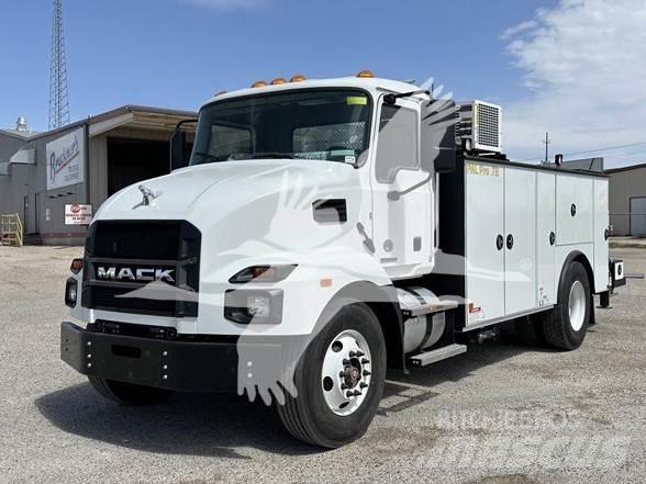 Mack MD7 Diger
