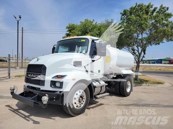 Mack MD7 Tankerli kamyonlar