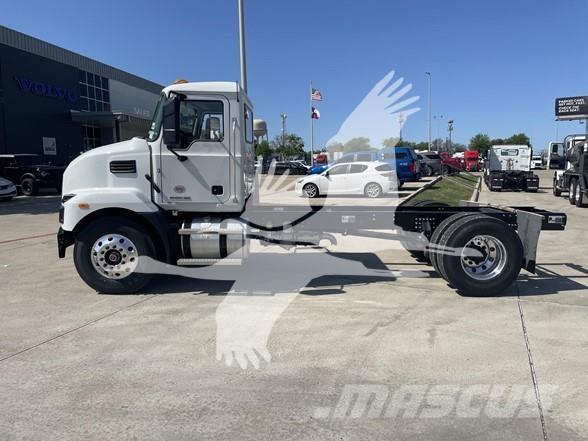 Mack MD7 Çekiciler