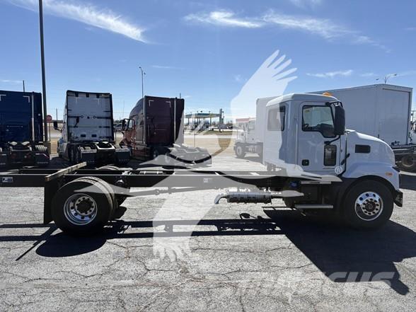 Mack MD7 Çekiciler