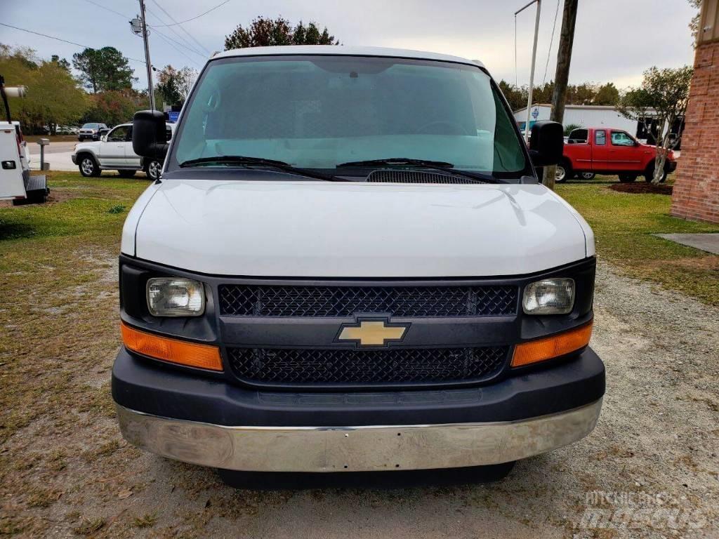 Chevrolet G3500 Panel vanlar