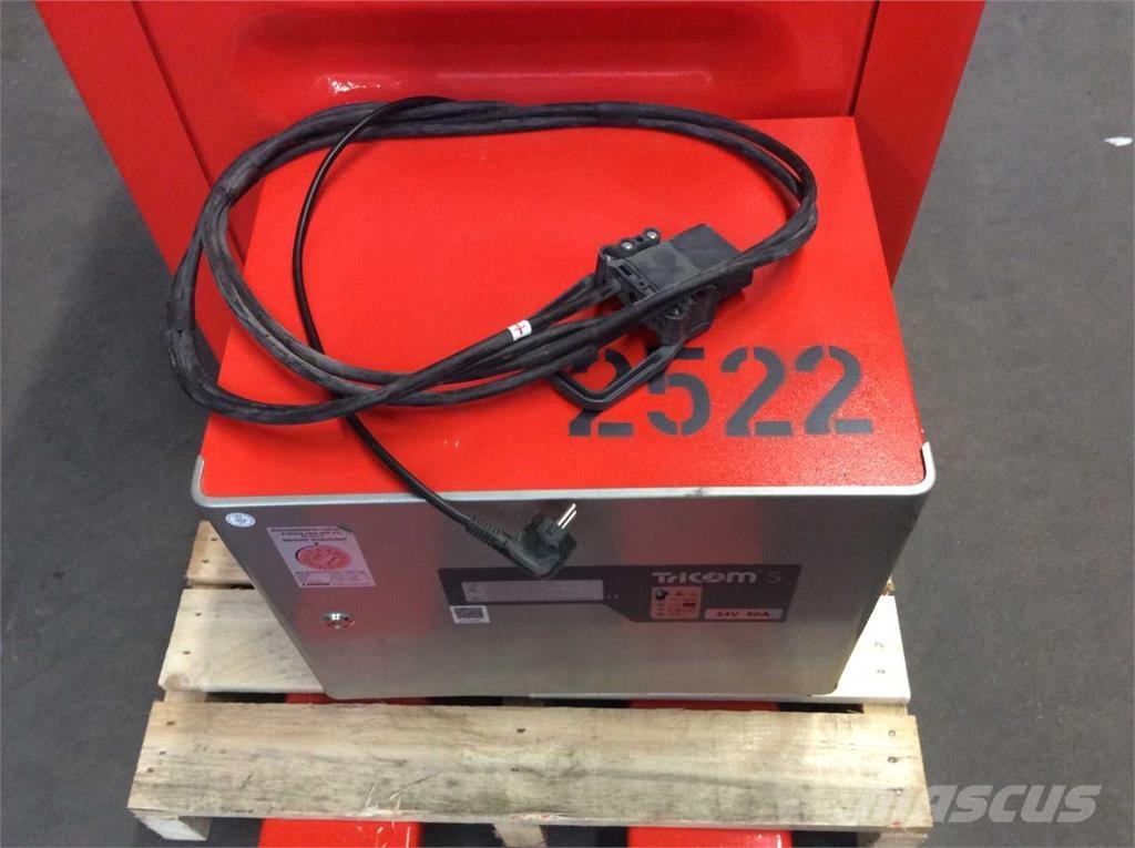 Linde T20AP Akülü depo ekipmanları