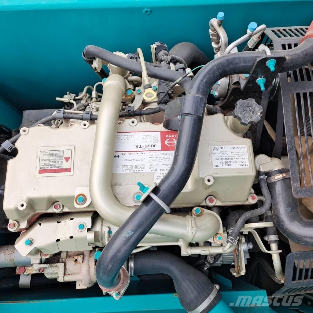 Kobelco SK 200 Paletli ekskavatörler