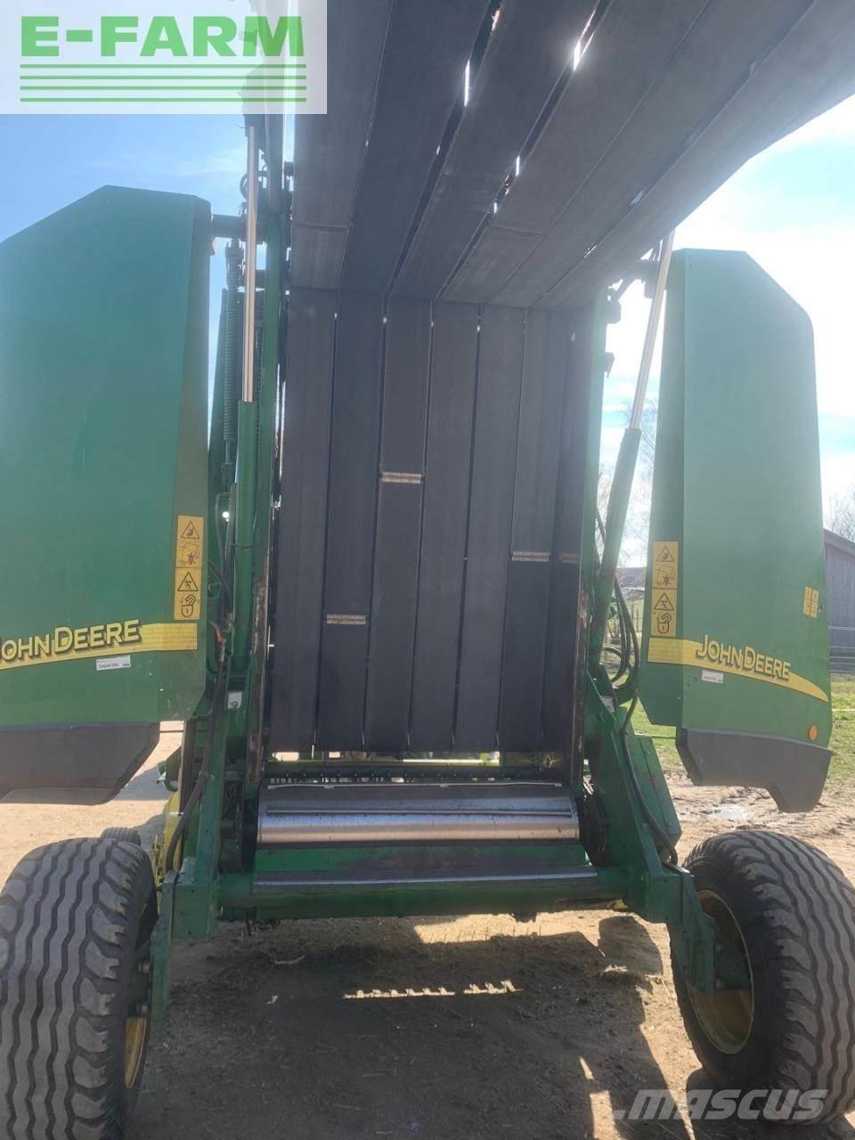 John Deere 592C Küp balya makinalari
