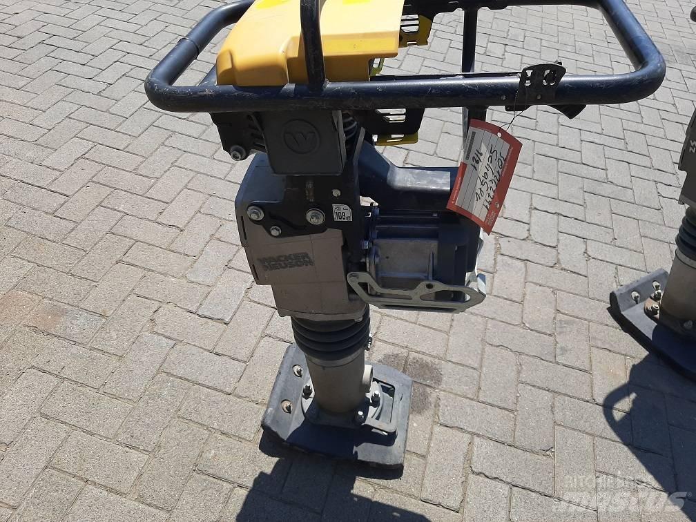 Wacker Neuson AS60e Sıkıştırma tokmakları