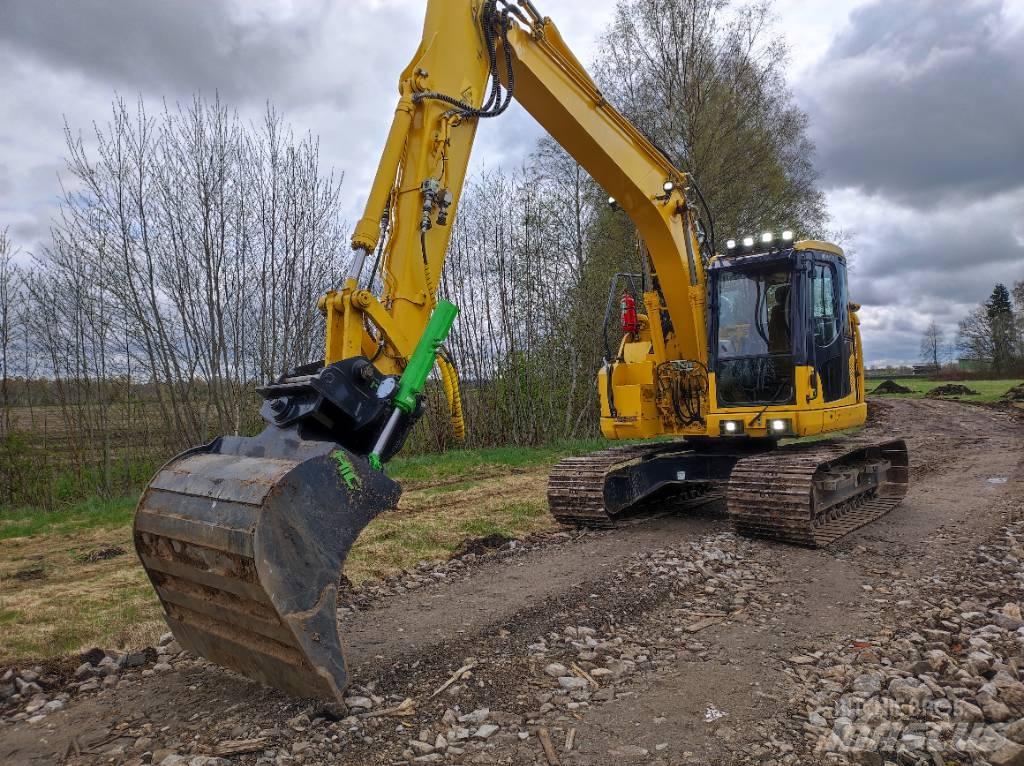 Komatsu PC138US-11E0 Paletli ekskavatörler