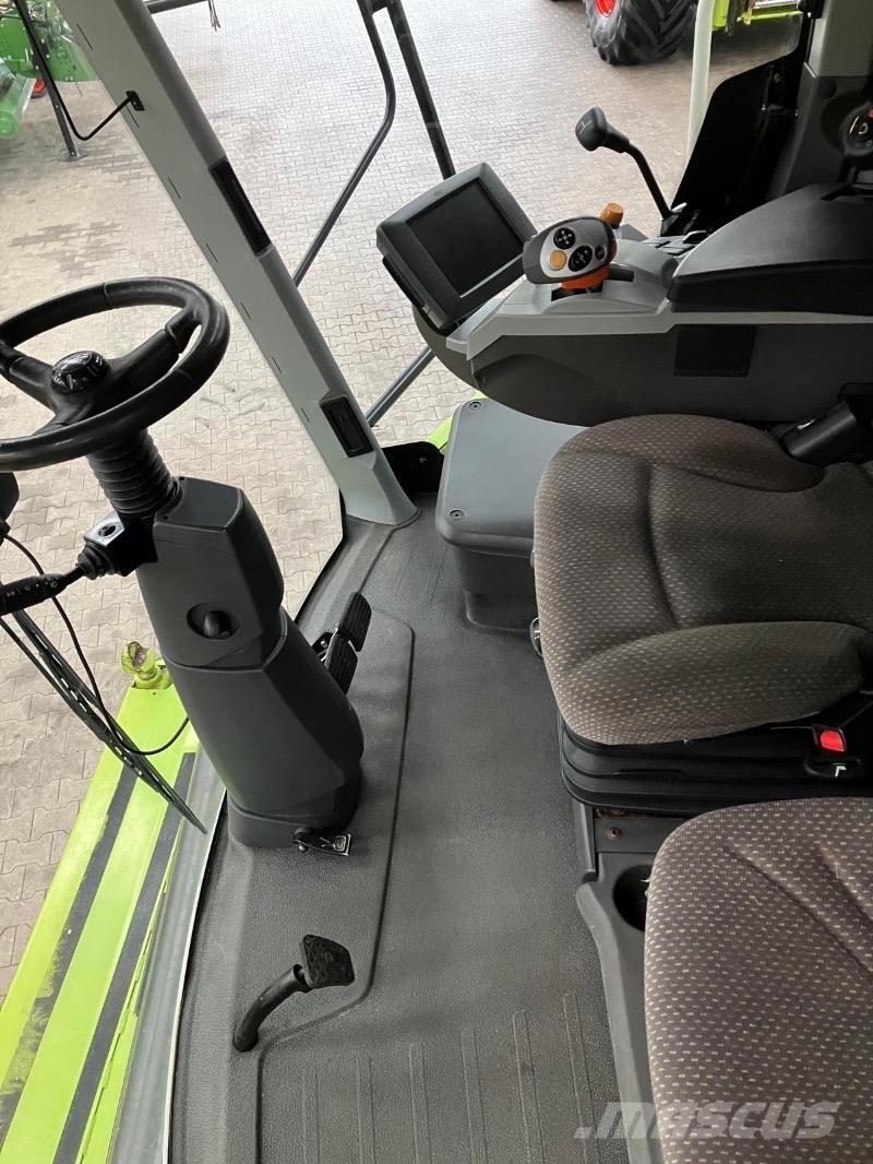 CLAAS Tucano 430 Biçerdöverler