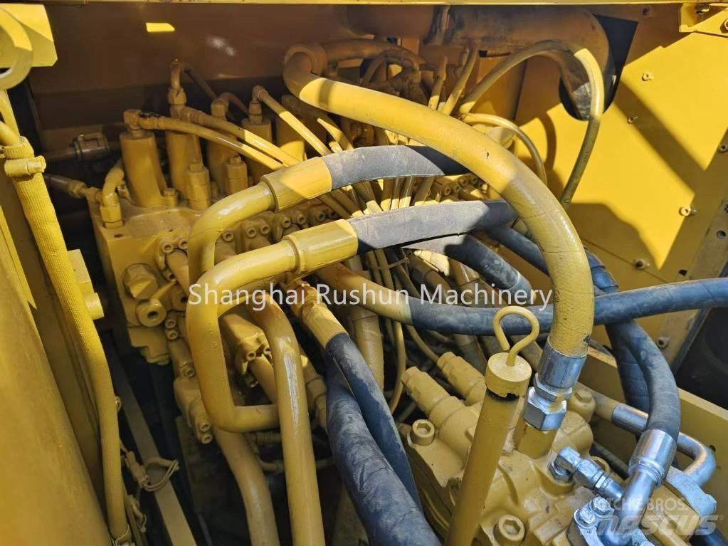 CAT 320 D Paletli ekskavatörler