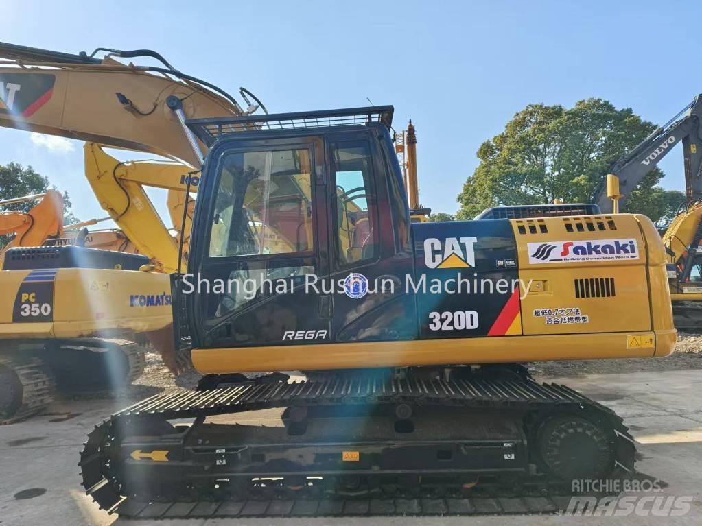 CAT 320 D Paletli ekskavatörler