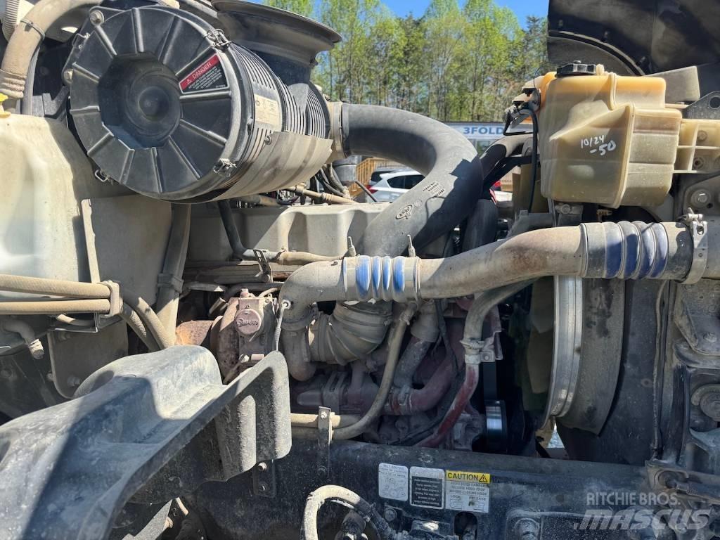 Mack GU713 Damperli kamyonlar