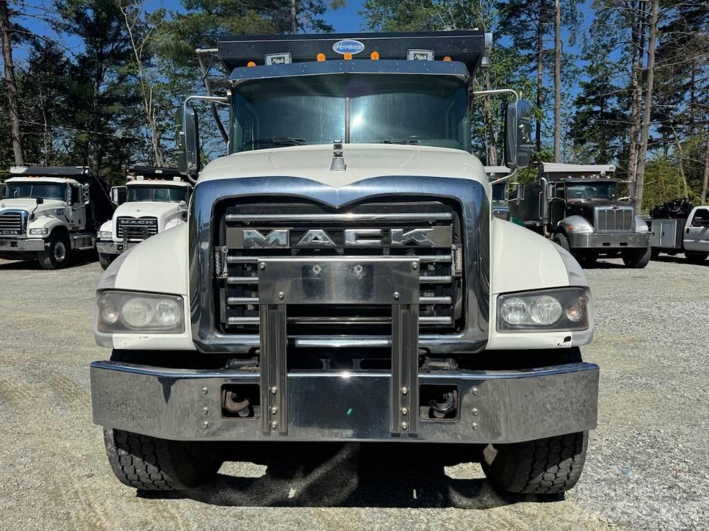 Mack GU713 Damperli kamyonlar