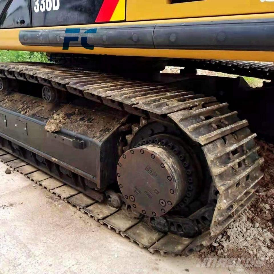 CAT 336 D Paletli ekskavatörler