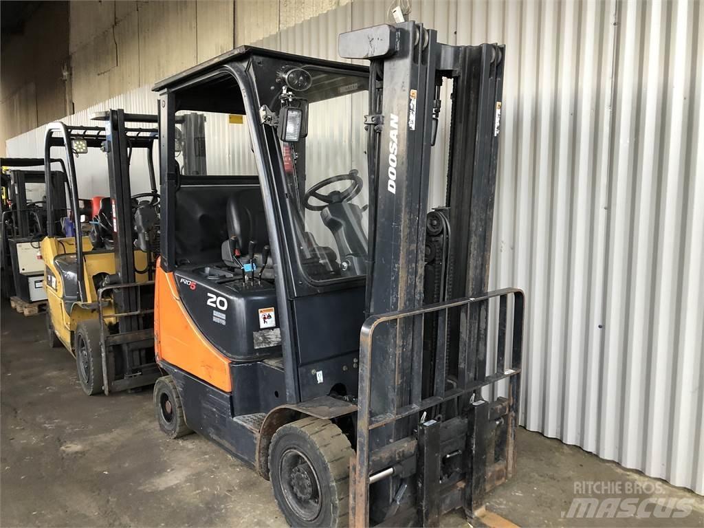 Doosan G20 SC-5 LPG'li forkliftler