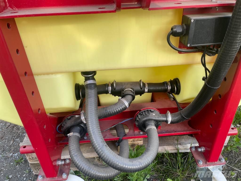 Hardi Mega 12 Monte edilebilir pülverizatörler