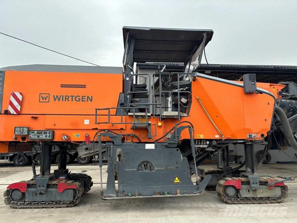 Wirtgen W 210i Asfalt kaziyicilar