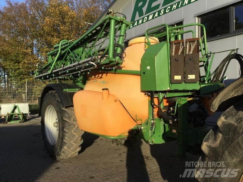 Amazone UX 4200 Çekilir pülverizatörler