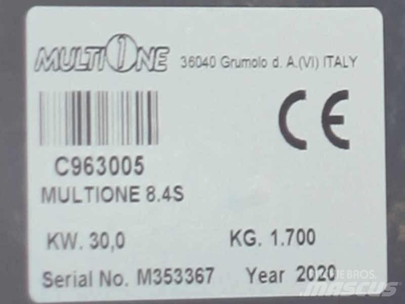 Multione 8.4S Mini yükleyiciler