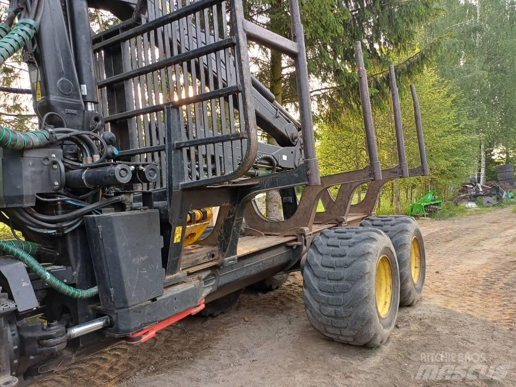 John Deere 1010E Tomruk yükleyici traktörler