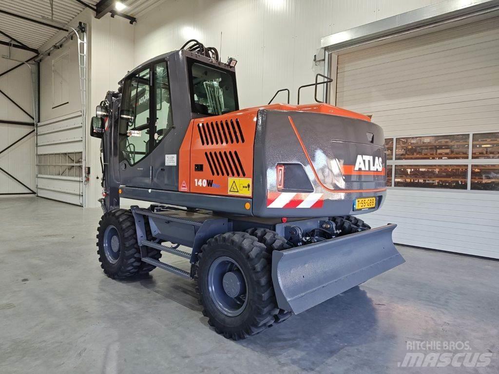 Atlas 140W Lastik tekerli ekskavatörler