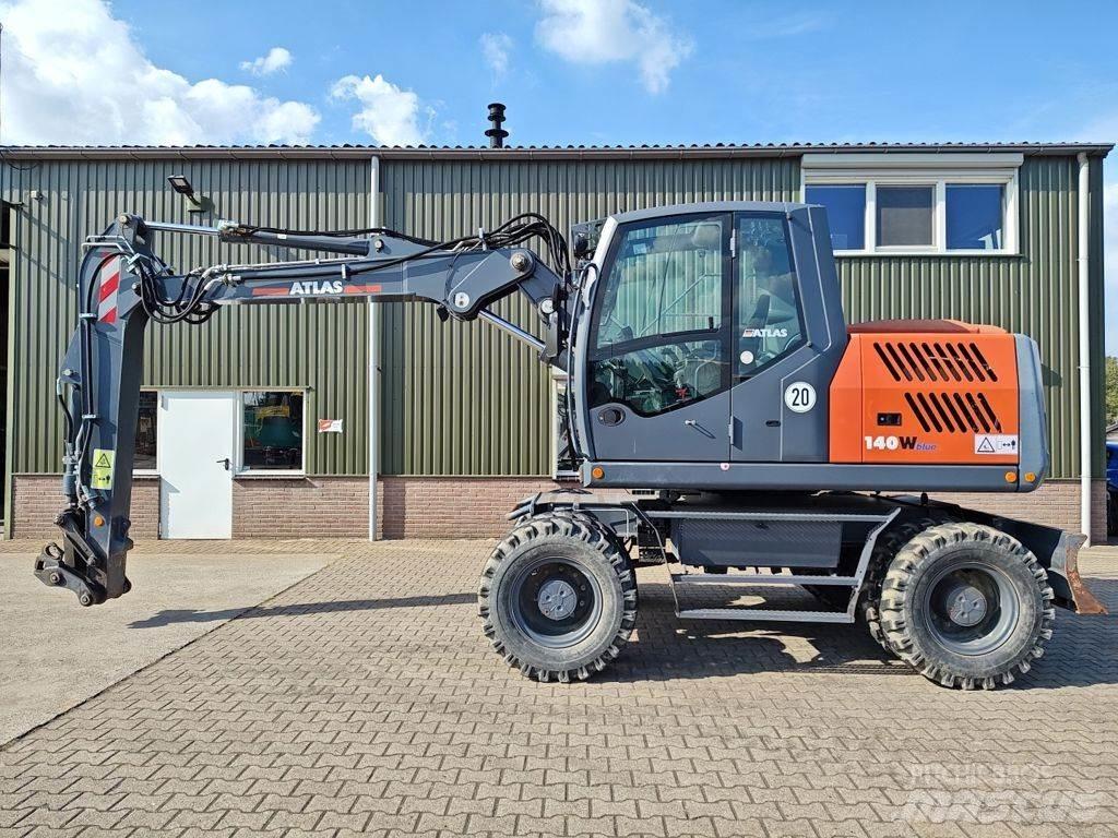 Atlas 140W Lastik tekerli ekskavatörler