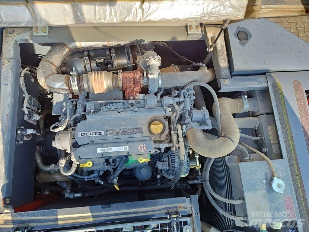 Atlas 140W Lastik tekerli ekskavatörler