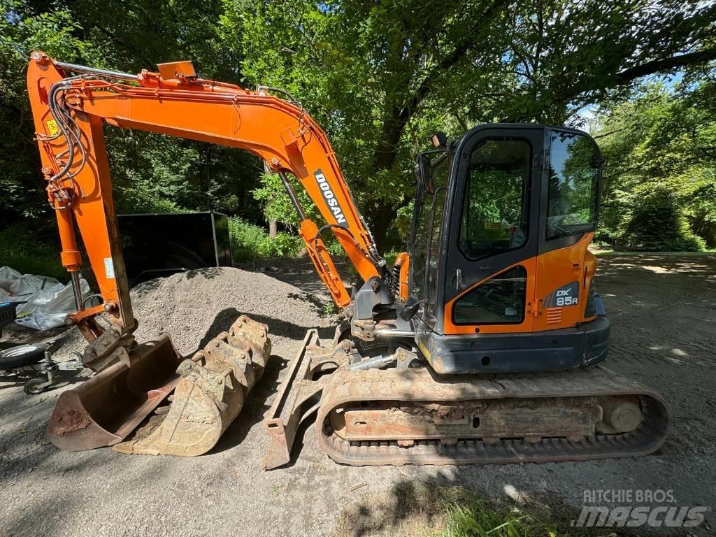 Doosan DX 85 R-3 Midi ekskavatörler 7 - 12 t